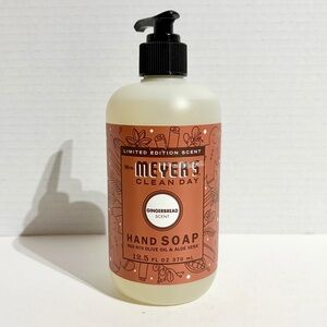 Mrs Meyers CLEAN DAY Liquid Hand Soap Limited Edition Gingerbread 12.5 oz NEW